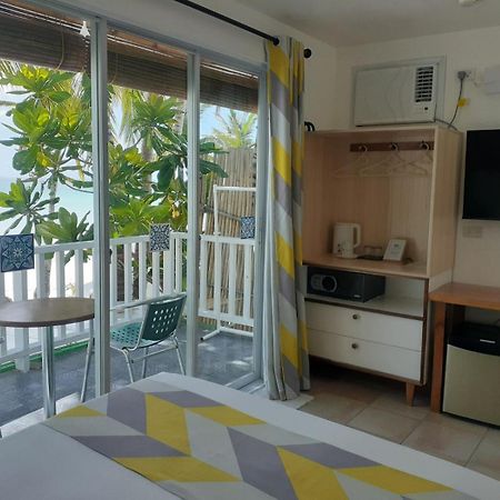Bluewaves Beach House Balabag  Bagian luar foto